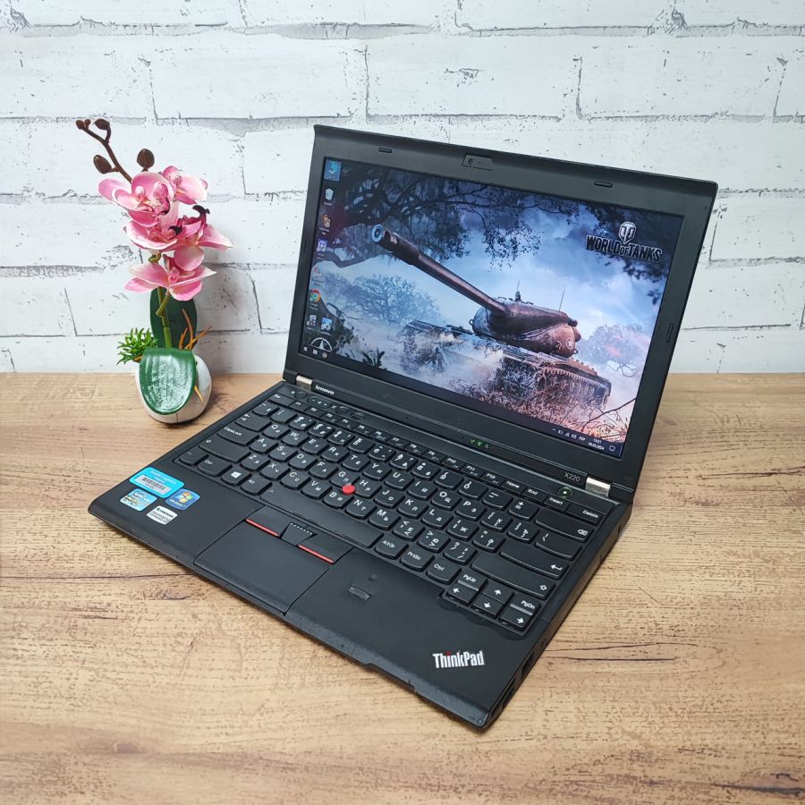 Ноутбук Б/В Lenovo X220, Intel Core i5-2520M, DDR3 8GB, SSD 128GB, 12" HD
