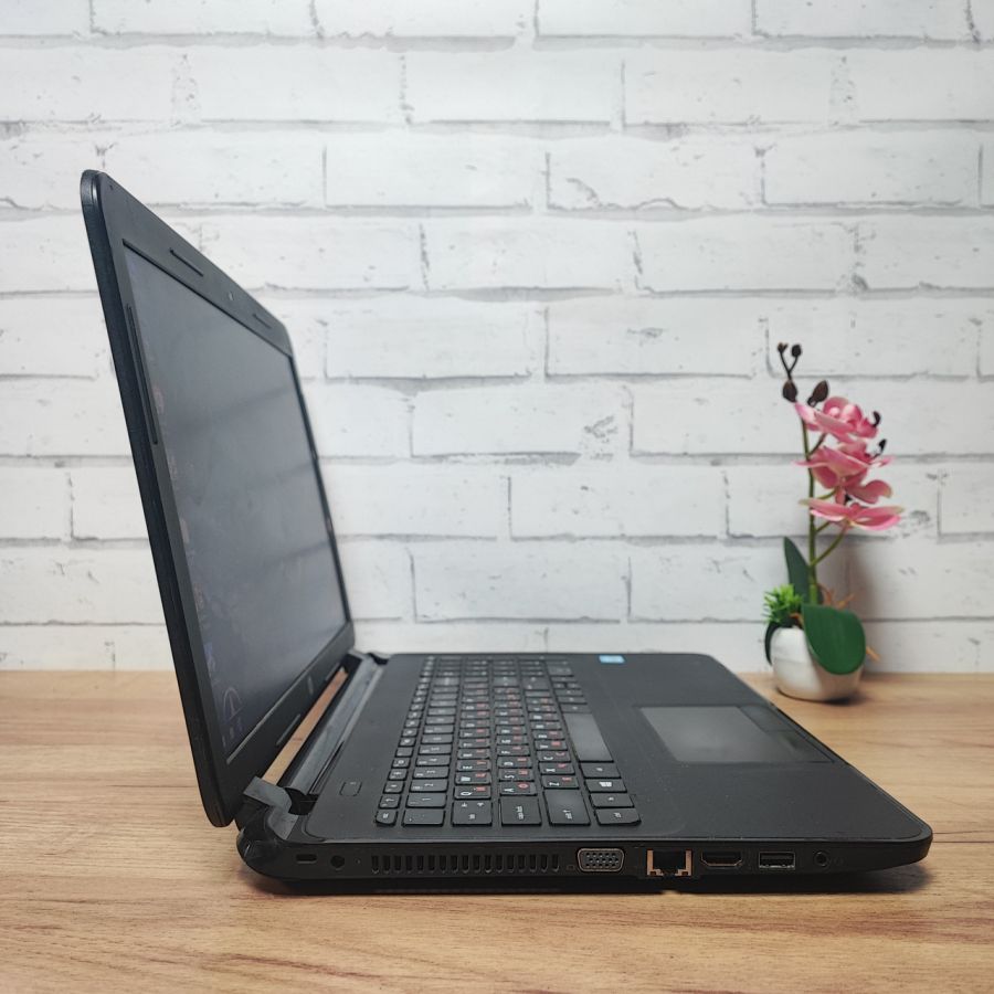 Ноутбук Б/В HP 250 G2, Intel Core i3-3110M, DDR3 8 GB, SSD 128GB, 15.6" HD