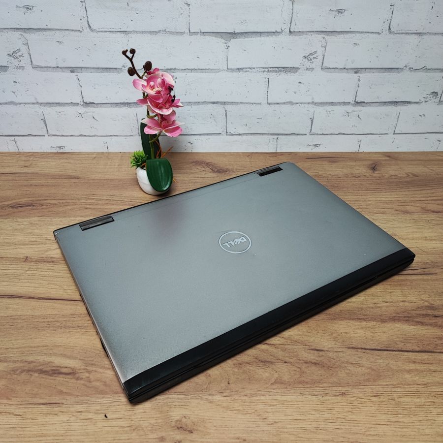 Ноутбук Б/В Dell Vostro 3750, Intel Core i3-2330M, DDR3 8 GB, HDD 1500GB, 17.3" HD