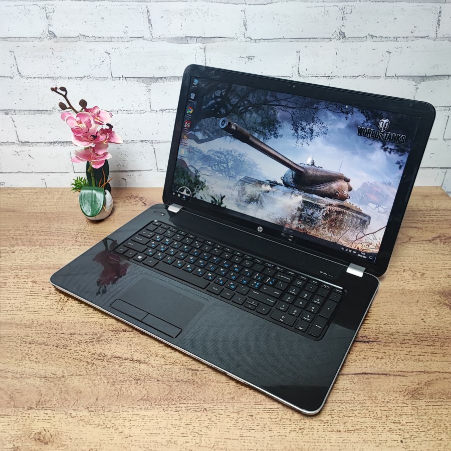 Ноутбук Б/В HP Pavilion 17, AMD E1-2500, DDR3 8 GB, SSD 128GB, AMD Radeon HD 8200, 17" HD