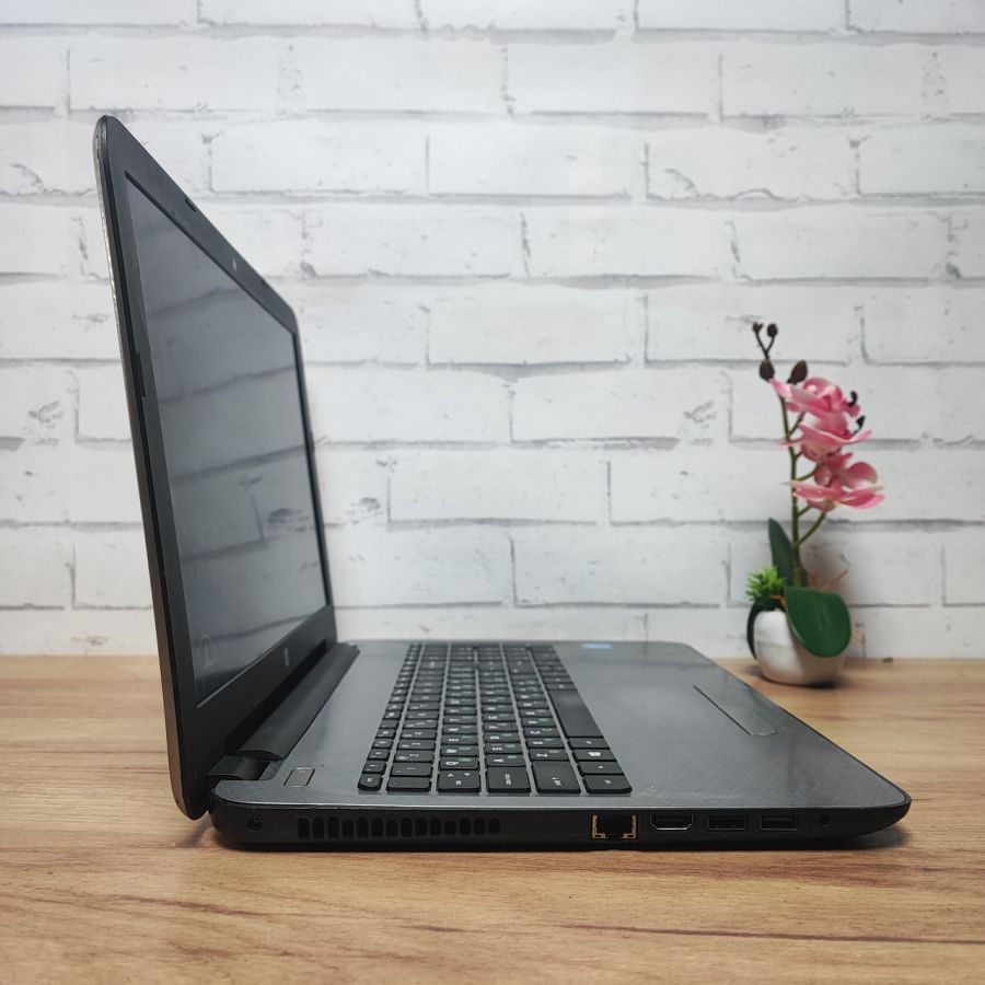 Ноутбук Б/В HP 15-AC170ND, Intel Core i3-5005U, DDR3 8 GB, SSD 128GB, 15.6" HD