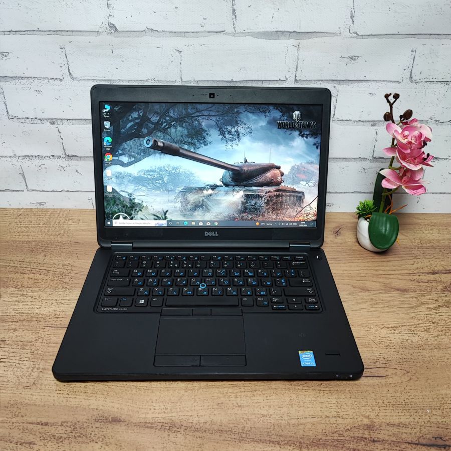 Уцінка! Ноутбук Б/В Dell Latitude E5450, Intel Core i5-5300U, DDR3 8 GB, SSD 128GB, 14" HD