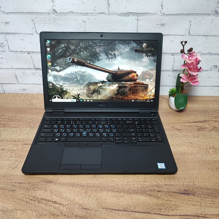 Ноутбук Б/В Dell Latitude 5580, Intel Core i5-8350M, DDR4 16 GB, SSD 256GB, 15.6" Full HD