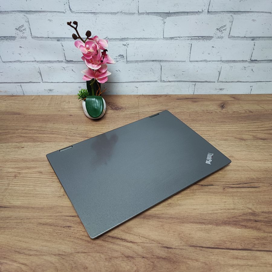 Ноутбук Б/В Lenovo Yoga L380, Intel Core i5-8250U, DDR4 16 GB, SSD 512GB, 13" Full HD Сенсор