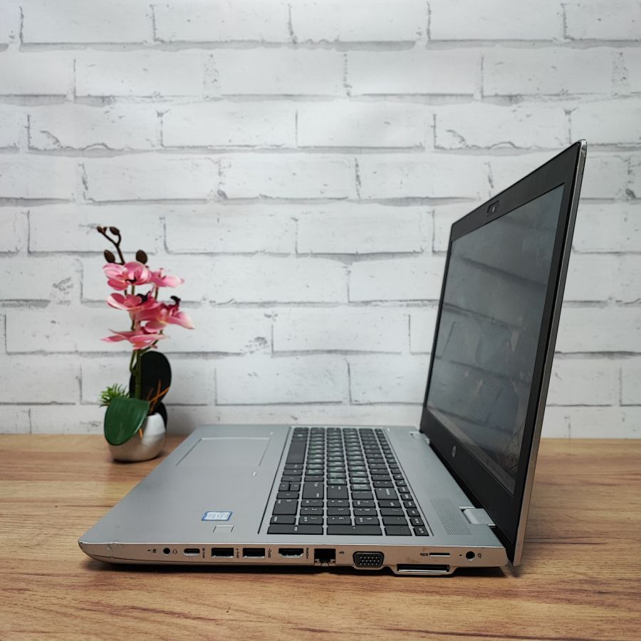 Ноутбук Б/В HP ProBook 650 G5, Intel Core i5-8265U, DDR4 16 GB, SSD 256GB + HDD 500GB, 15.6" Full HD