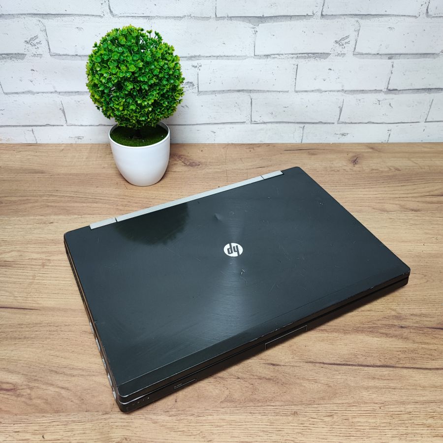 Ноутбук Б/В HP EliteBook 8560W, Intel Core i7-2630QM, DDR3 16 GB, SSD 256GB, NVIDIA Quadro 1000M 2Gb, 15.6" Full HD