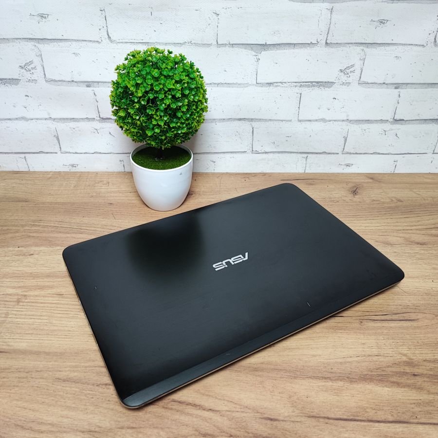 Ноутбук Б/В ASUS A555L, Intel Core i7-5500U, DDR3 12 GB, SSD 512GB, NVIDIA GeForce 920M 2Gb, 15.6" Full HD