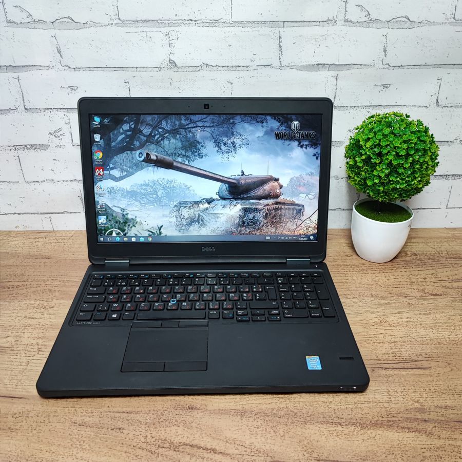 Ноутбук Б/В Dell Latitude E5550, Intel Core i5-5300U, DDR3 8 GB, SSD 128GB, 15.6" HD