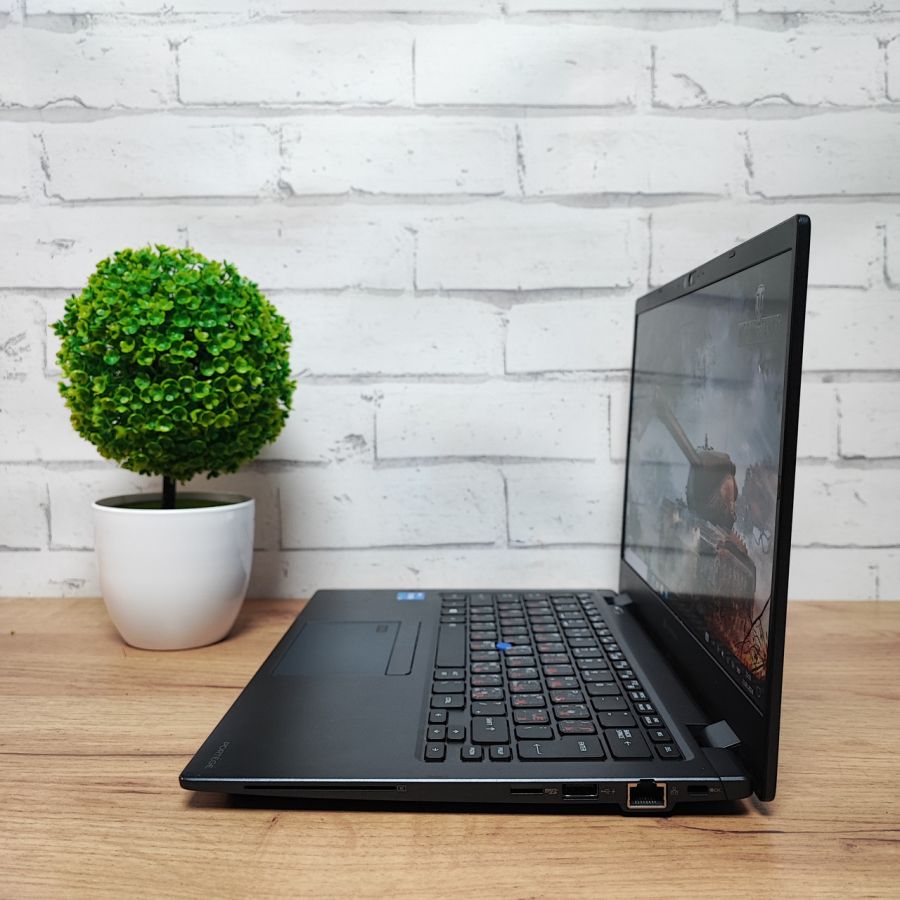 Ноутбук Б/В Dynabook X30-J-13Q, Intel Core i5-11Gen, DDR4 24 GB, SSD 256GB, 13" Full HD