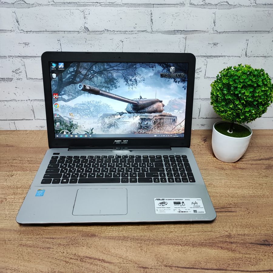 Ноутбук Б/В ASUS A555L, Intel Core i5-5200U, DDR3 12 GB, SSD 256GB, 15.6" HD