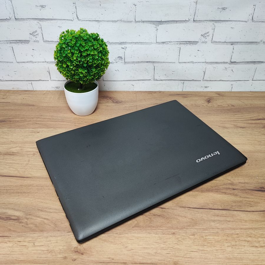 Ноутбук Б/В Lenovo B70-80, Intel Core i3-5010U, DDR3 8 GB, SSD 256GB, 17.3" HD
