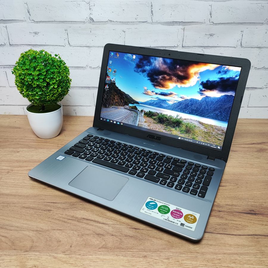 Уцінка! Ноутбук Б/В ASUS A541U, Intel Core i5-6198DU, DDR4 12 GB, SSD 128GB, 15.6" Full HD