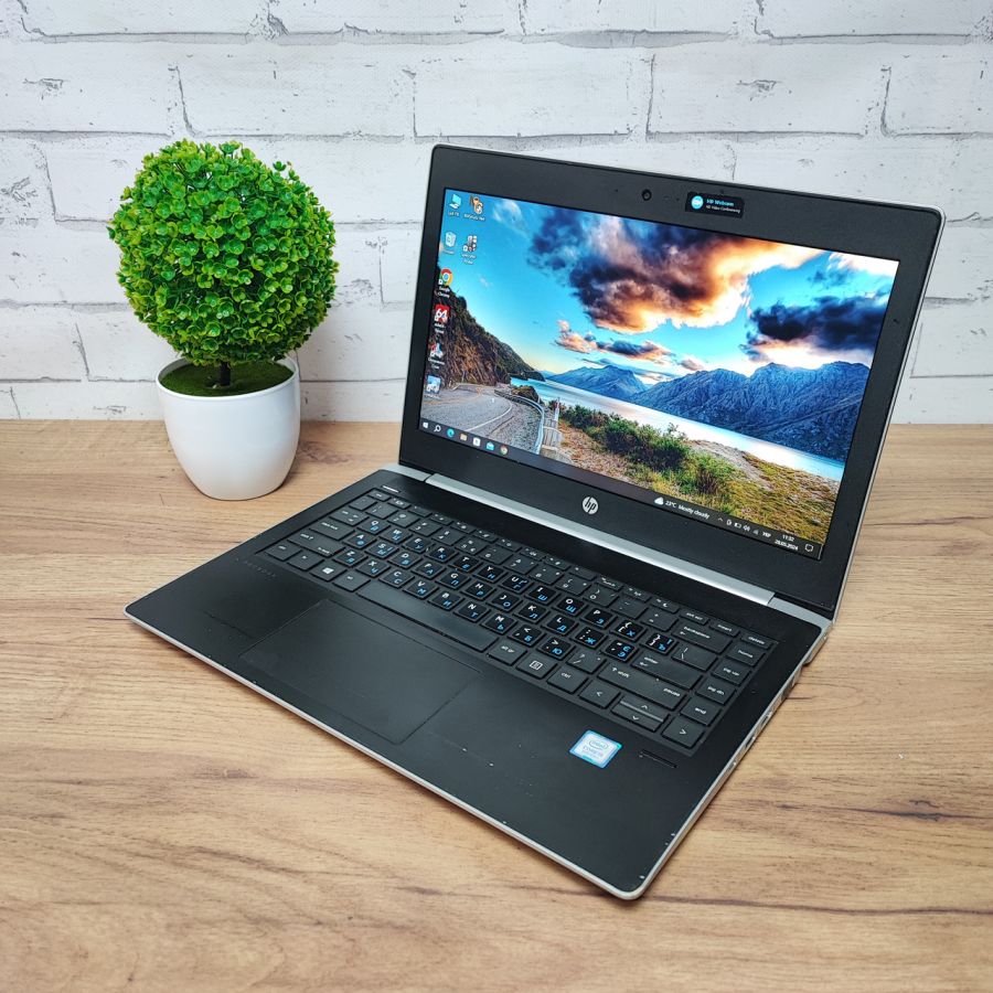 Ноутбук Б/В HP ProBook 430 G5, Intel Core i5-8250U, DDR4 16 GB, SSD 240GB, 13" Full HD