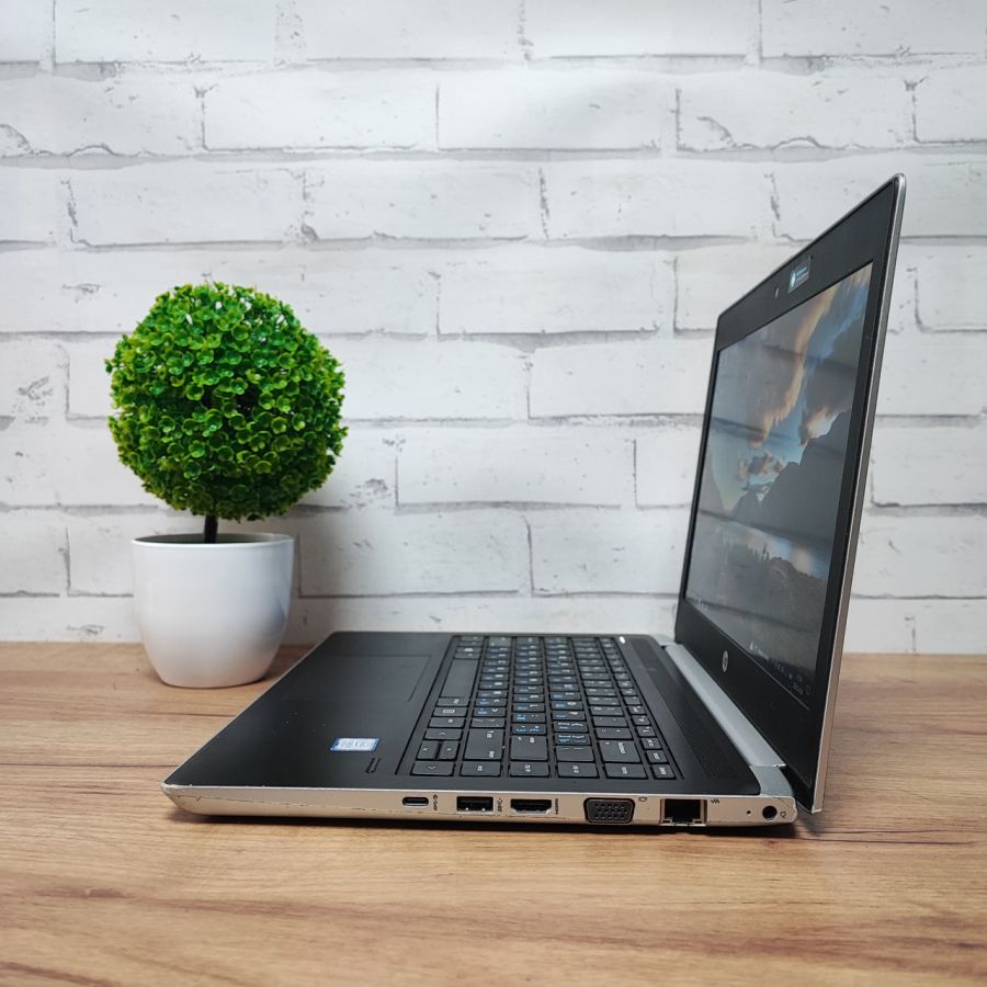 Ноутбук Б/В HP ProBook 430 G5, Intel Core i5-8250U, DDR4 16 GB, SSD 240GB, 13" Full HD