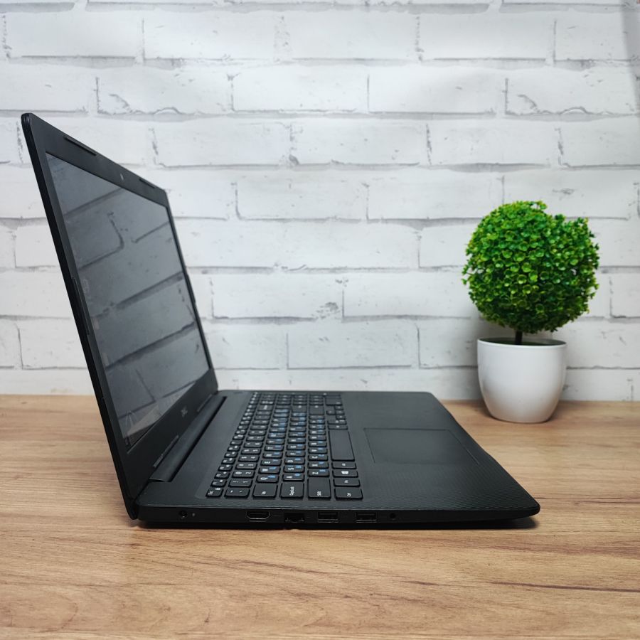 Ноутбук Б/В Dell Inspiron P75F, Intel Core i3-8145U, DDR4 16GB, SSD 256GB, 15.6" Full HD Сенсор