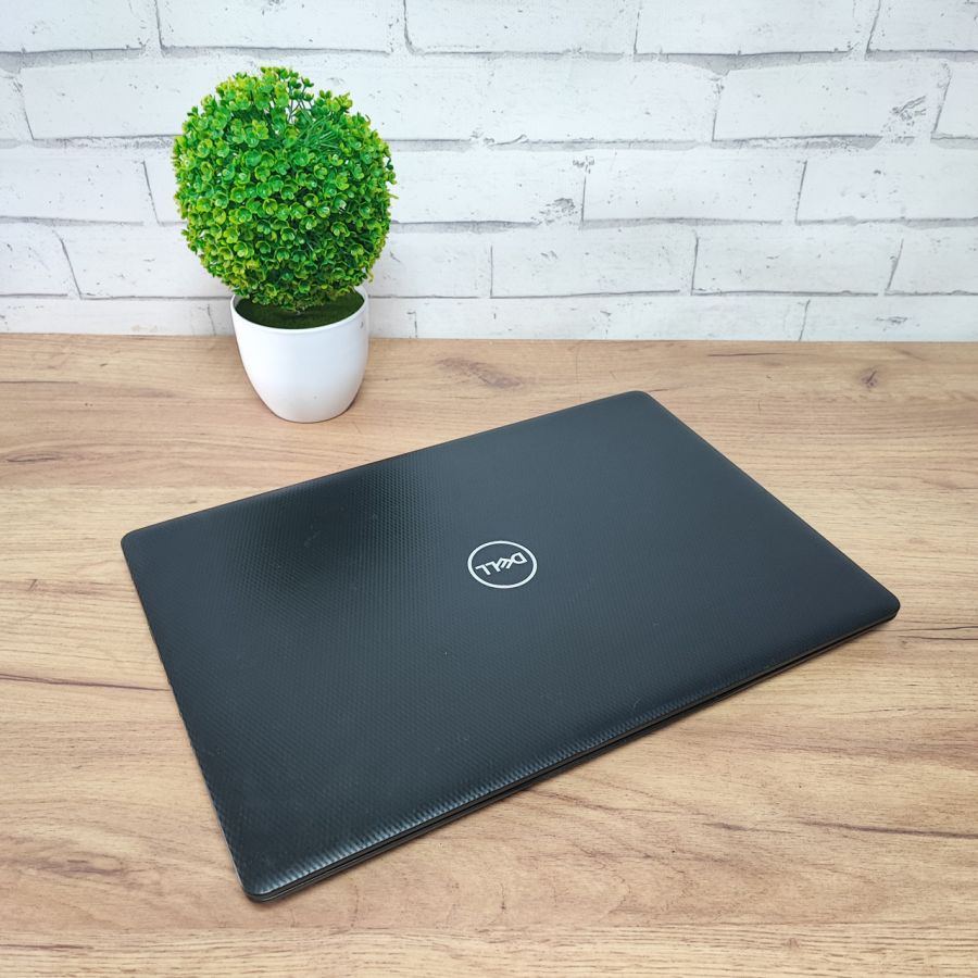Ноутбук Б/В Dell Inspiron P75F, Intel Core i3-8145U, DDR4 16 GB, SSD 256GB, 15.6" Full HD Сенсор