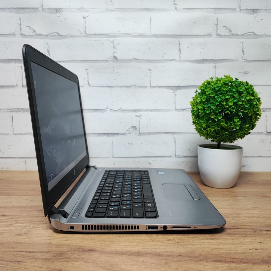 Ноутбук Б/В HP ProBook 440 G3, Intel Core i3-6100U, DDR4 8 GB, SSD 128GB + HDD 500GB, 14" HD