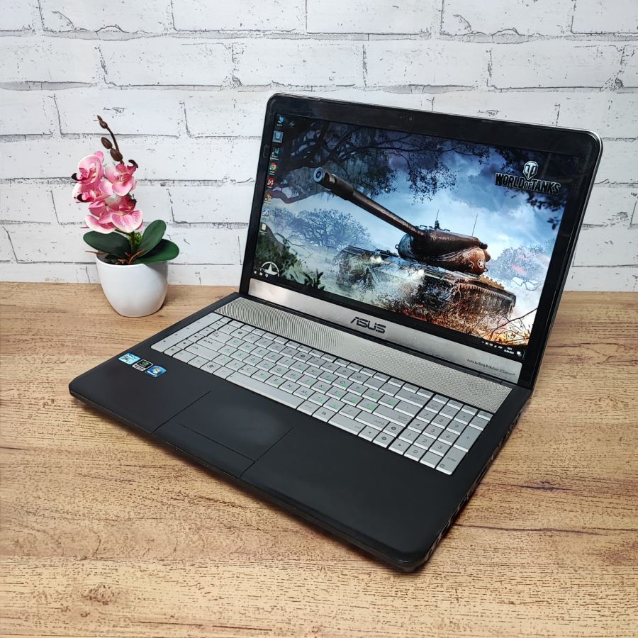 Ноутбук Б/В ASUS N75S, Intel Core i7-2630QM, DDR3 8 GB, SSD 256GB + HDD 700GB, NVIDIA GeForce GT555M 2Gb, 17" Full HD
