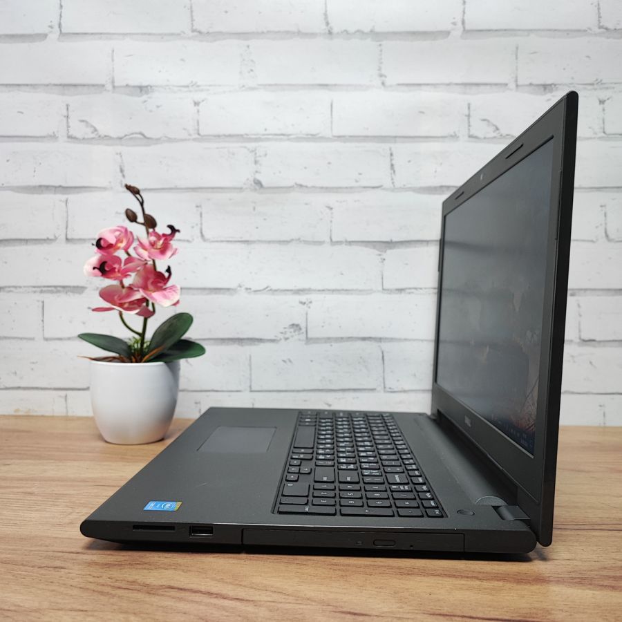 Ноутбук Б/В Dell Vostro P45F, Intel Core i3-4005U, DDR3 8 GB, SSD 128GB, 15.6" HD