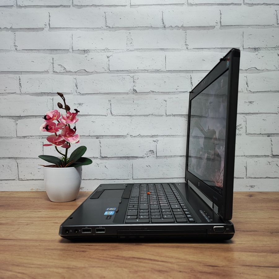 Ноутбук Б/В HP EliteBook 8570W, Intel Core i7-3520M, DDR3 8 GB, SSD 256GB, AMD Radeon HD 7700M 1Gb, 15.6" Full HD