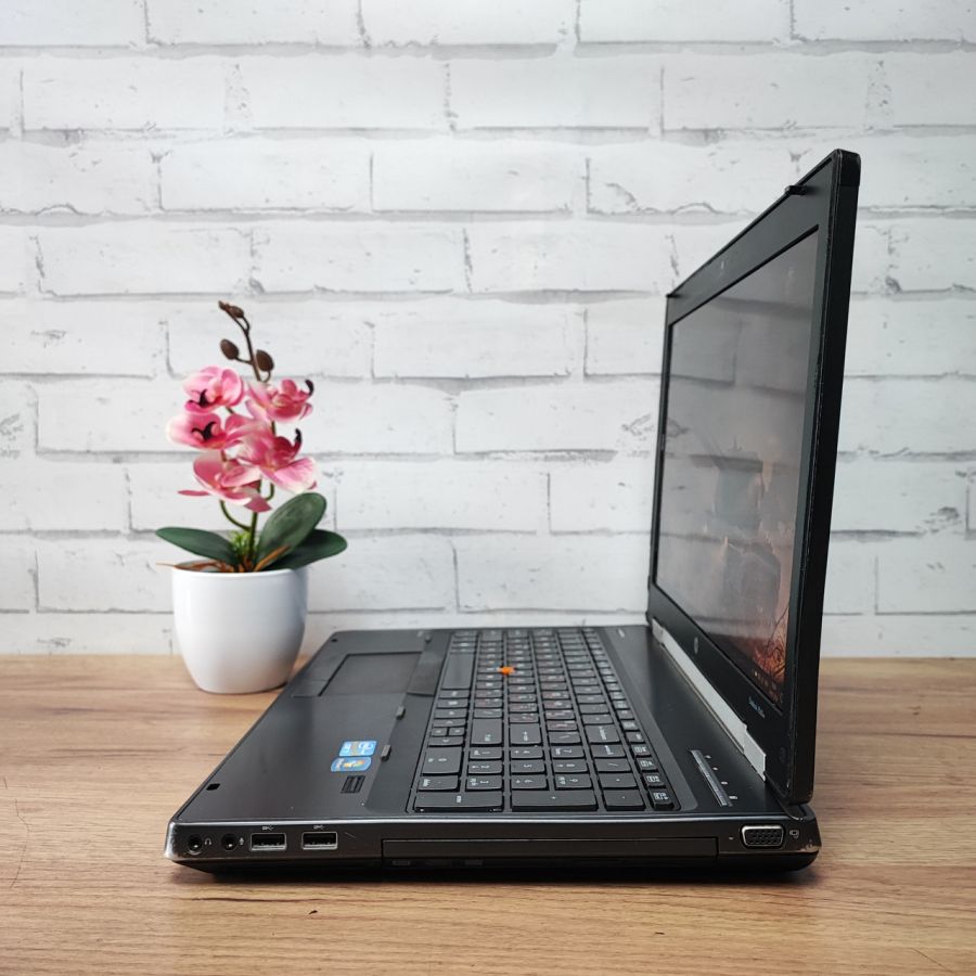 Ноутбук Б/В HP EliteBook 8560W, Intel Core i7-2630QM, DDR3 16 GB, SSD 512GB, NVIDIA Quadro 1000M 2Gb, 15.6" Full HD