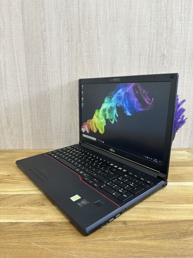 Ноутбук Б/В Fujitsu LifeBook E554, Intel Core i7-4712MQ, DDR3 16GB, SSD 256GB, 15.6" HD