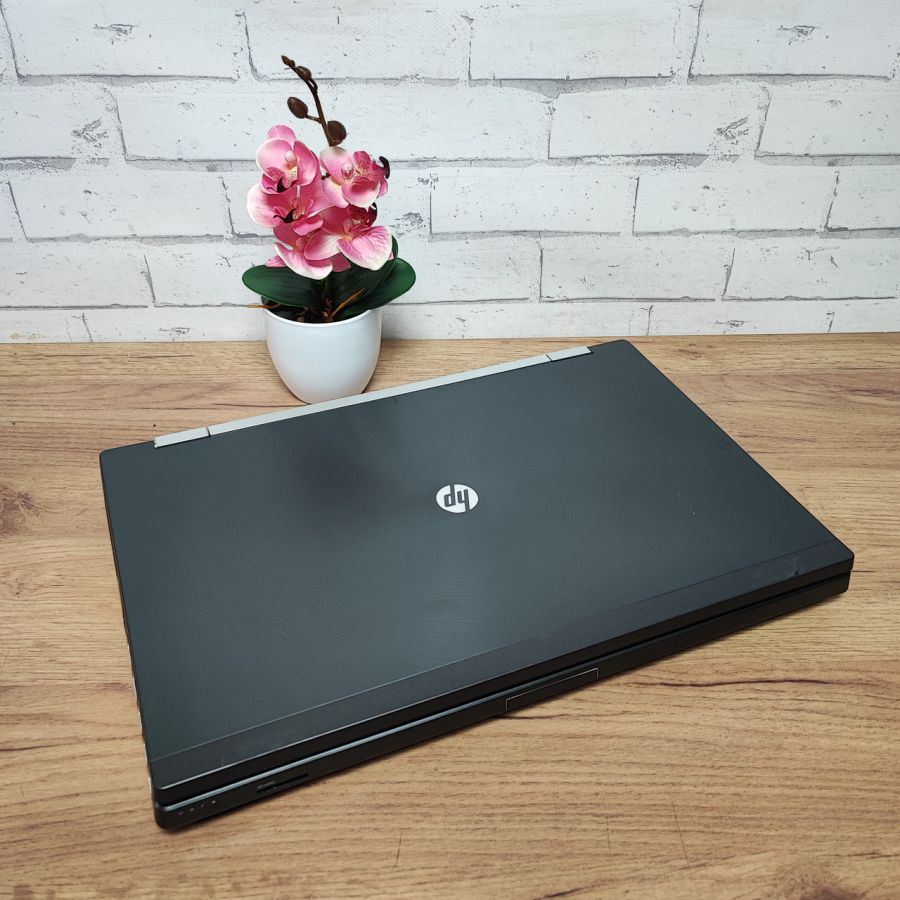 Ноутбук Б/В HP EliteBook 8770W, Intel Core i7-3740QM, DDR3 16 GB, SSD 256GB + HDD 500GB, AMD Radeon M4000 1Gb, 17" Full HD