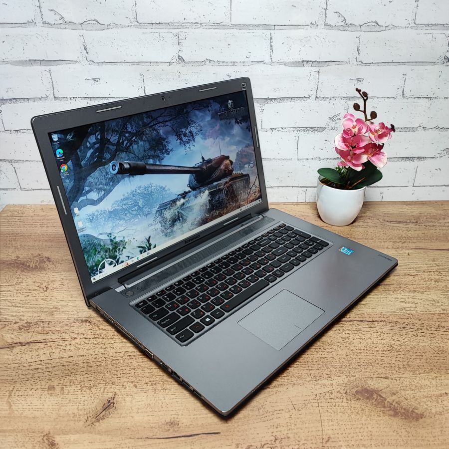 Уцінка! Ноутбук Б/В Lenovo IdeaPad Z710, Intel Core i5-4200M, DDR3 8 GB, SSD 180GB, NVIDIA GeForce GT 740M 2gb, 17" Full HD