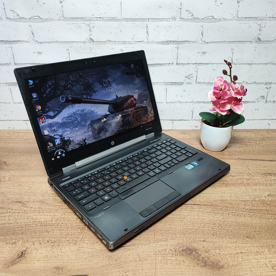 Уцінка! Ноутбук Б/В HP EliteBook 8560W, Intel Core i7-2630QM, DDR3 12 GB, SSD 512GB, AMD Radeon HD 6700 1Gb, 15.6" Full HD