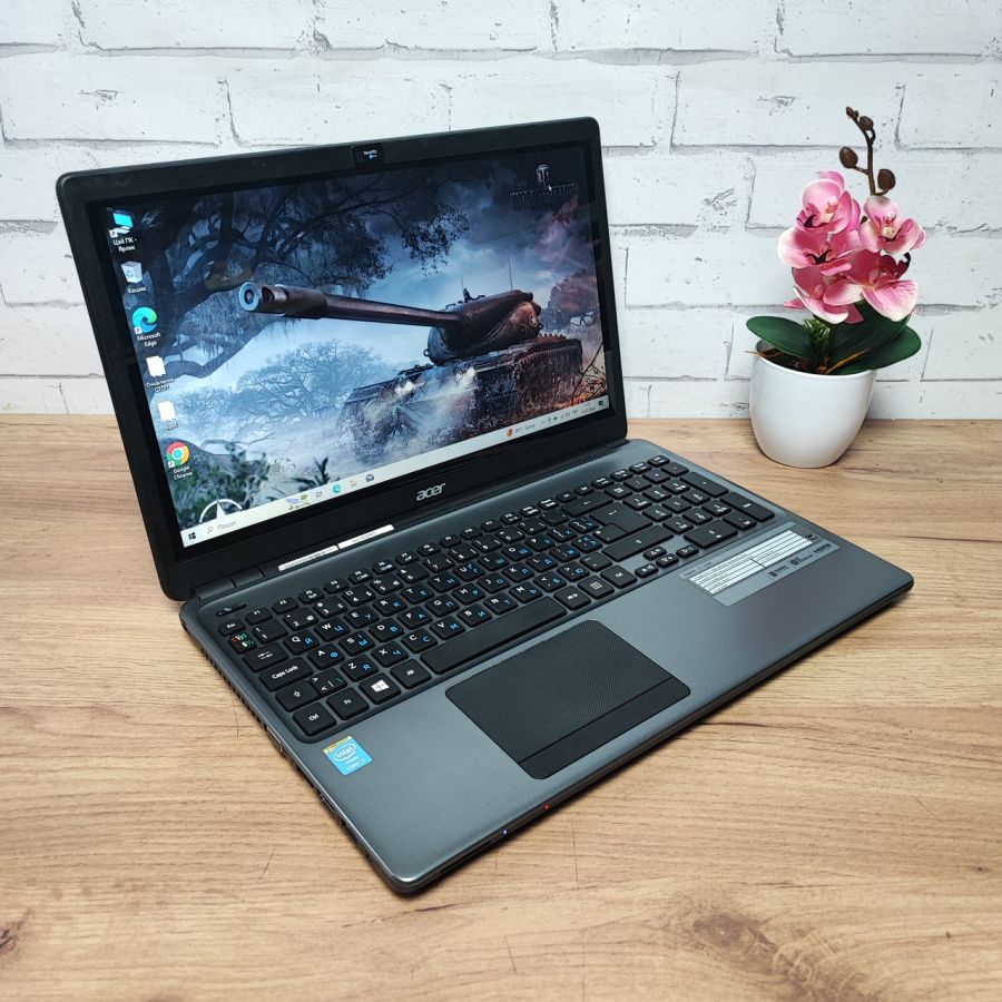 Ноутбук Б/В Acer Aspire E1-572P, Intel Core i7-4500U, DDR3 8 GB, SSD 256GB, 15.6" HD