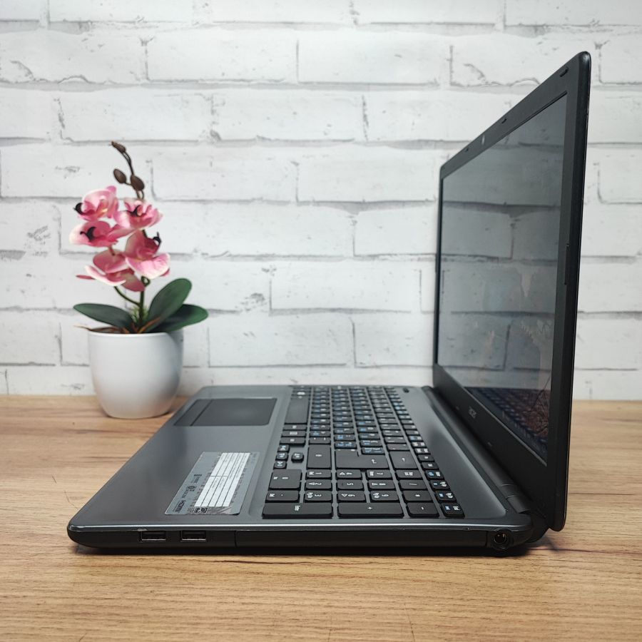Ноутбук Б/В Acer E1-572, Intel Core i5-4200U, DDR3 8 GB, SSD 256GB, 15.6" HD