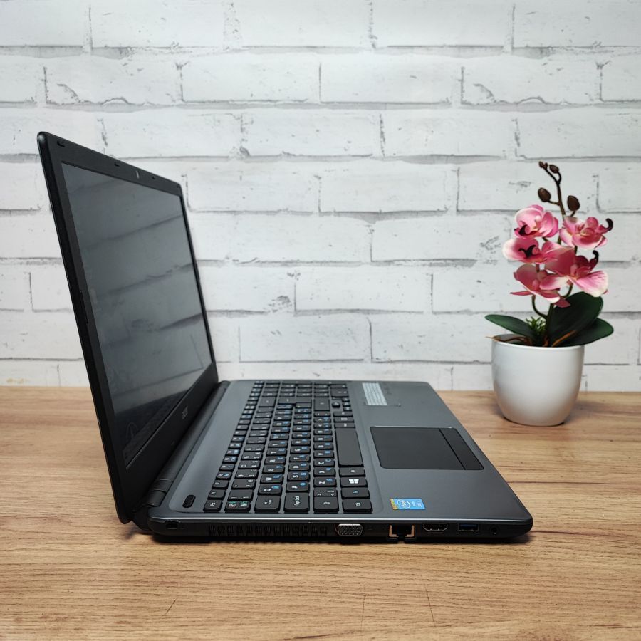 Ноутбук Б/В Acer E1-572, Intel Core i7-4500U, DDR3 8 GB, SSD 256GB, 15.6" HD