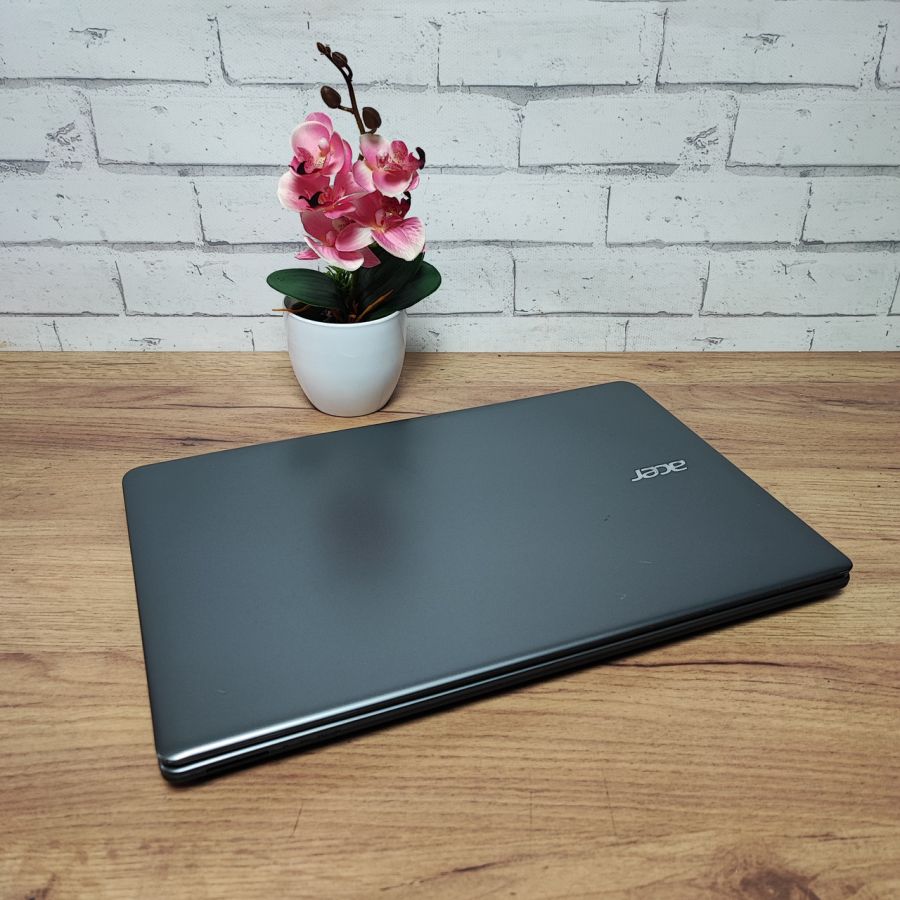 Ноутбук Б/В Acer E1-572, Intel Core i7-4500U, DDR3 8 GB, SSD 256GB, 15.6" HD