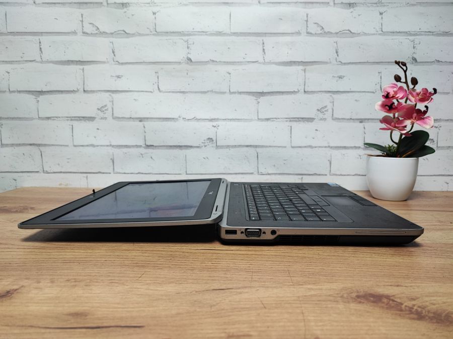 Уцінка! Ноутбук Б/В Dell Latitude E6430, Intel Core i5-3320M, DDR3 8 GB, SSD 128GB, 15.6" HD
