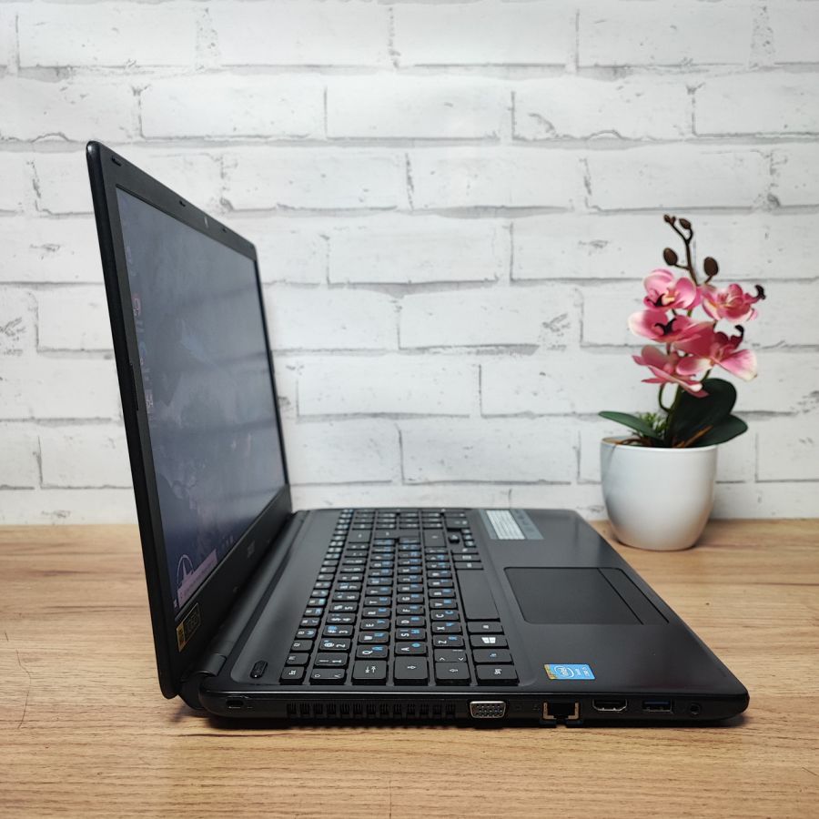 Ноутбук Б/В Acer Aspire E1-572, Intel Core i5-4200U, DDR3 8 GB, SSD 128GB, 15.6" Full HD
