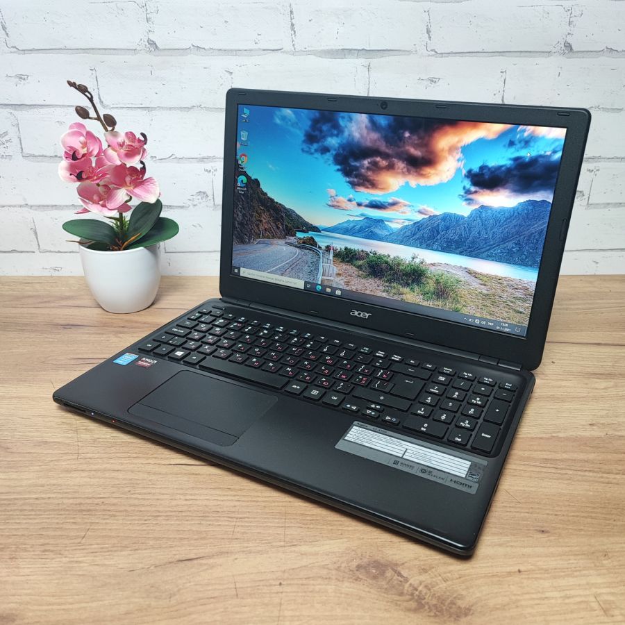 Ноутбук Б/В Acer Aspire E1-572G, Intel Core i3-4010U, DDR3 8 GB, SSD 128GB, 15.6" HD