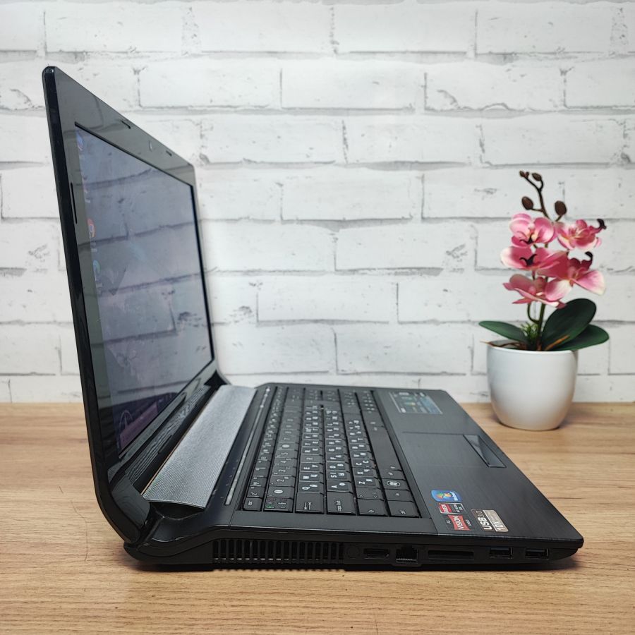 Ноутбук Б/В ASUS N53T, AMD A6-3420M, DDR3 8 GB, SSD 128GB, AMD Radeon HD 7600M 2Gb, 15.6" HD