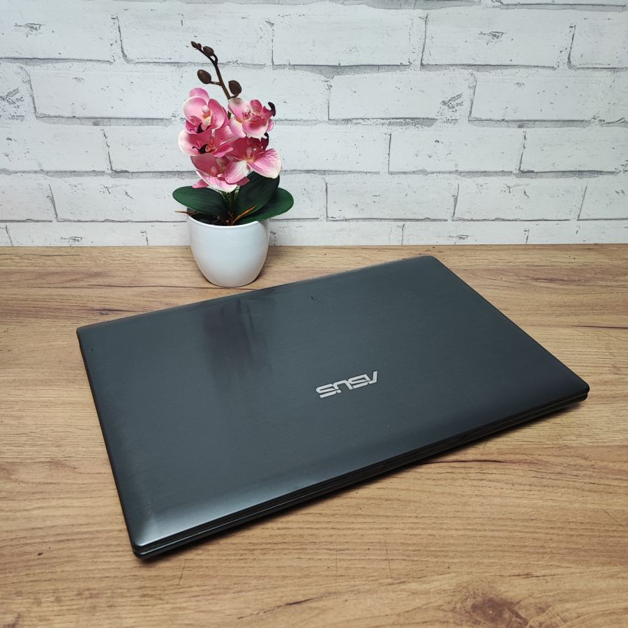 Ноутбук Б/В ASUS N53T, AMD A6-3420M, DDR3 8 GB, SSD 128GB, AMD Radeon HD 7600M 2Gb, 15.6" HD