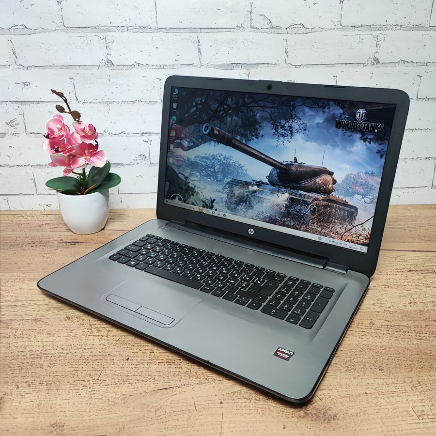 Ноутбук Б/В HP 17-Y080NO, AMD A8-7410, DDR3 8 GB, SSD 256GB, AMD Radeon R5 1Gb, 17.3"
