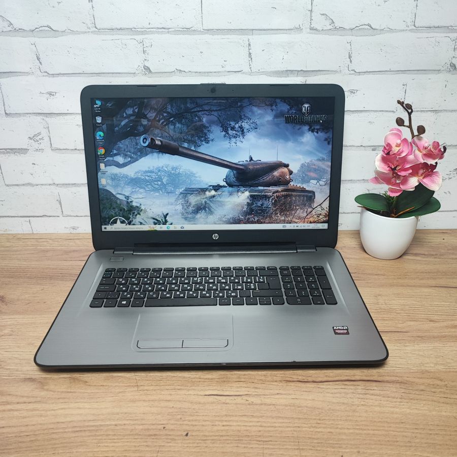 Ноутбук Б/В HP 17-Y080NO, AMD A8-7410, DDR3 8GB, SSD 256GB, AMD Radeon R5 1GB, 17"