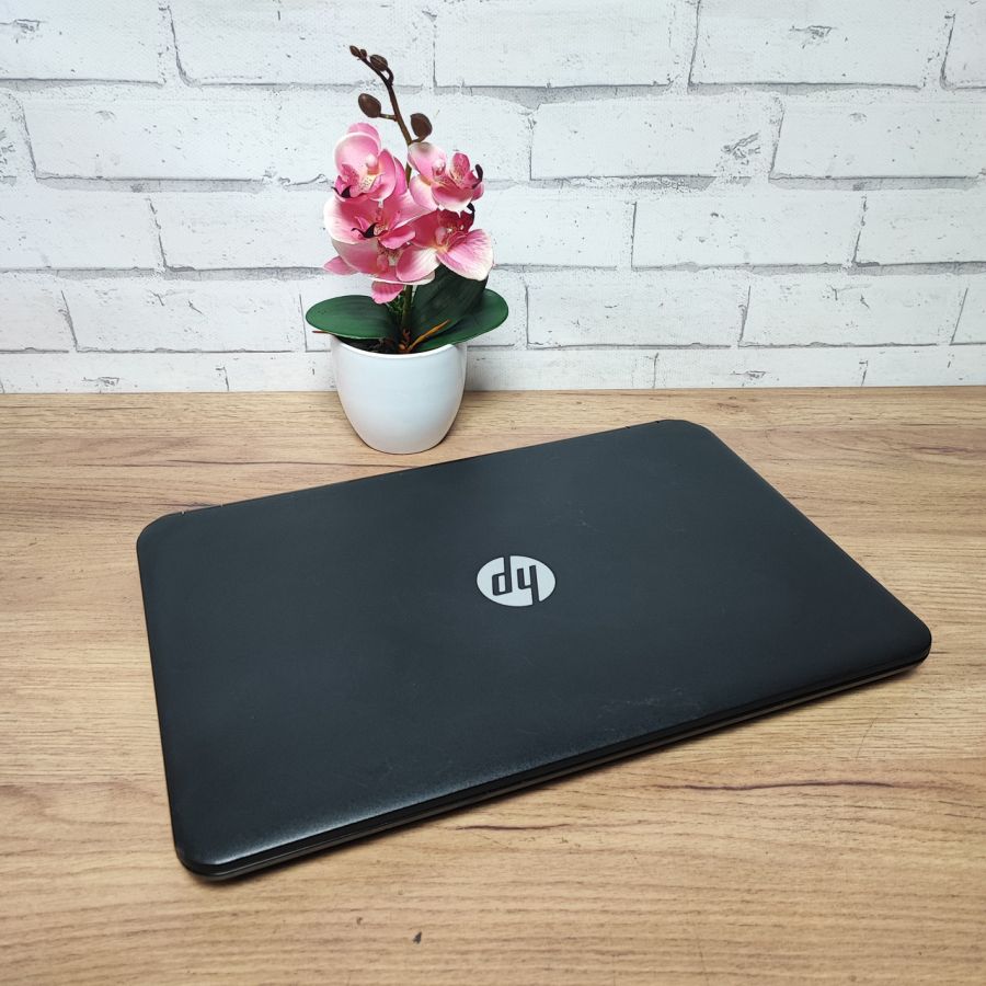 Ноутбук Б/В HP 15-G082NO, AMD A8-6410, DDR3 8GB, SSD 128GB, AMD Radeon R5 1GB, 15"