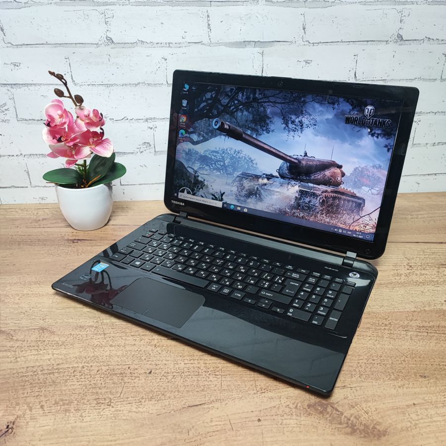 Ноутбук Б/В Toshiba Satellite L50-B-1R1, Intel Core i7-4510U, DDR3 8 GB, SSD 128GB, 15.6" HD