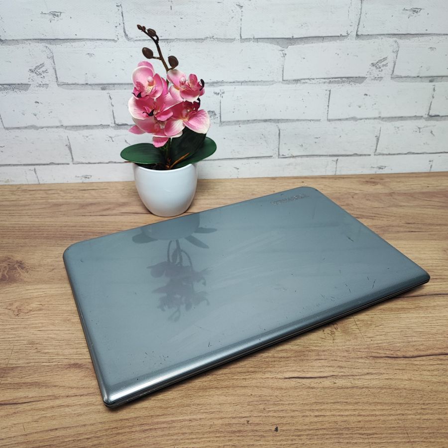 Ноутбук Б/В Toshiba Satellite L50-A-160, Intel Core i7-4700U, DDR3 8 GB, SSD 128GB, 15.6" HD