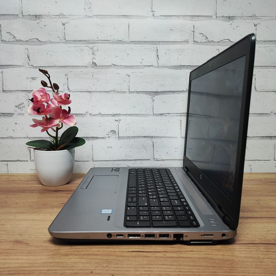 Уцінка! Ноутбук Б/В HP ProBook 650 G2, Intel Core i5-6200U, DDR4 8 GB, SSD 128GB, 15.6" Full HD
