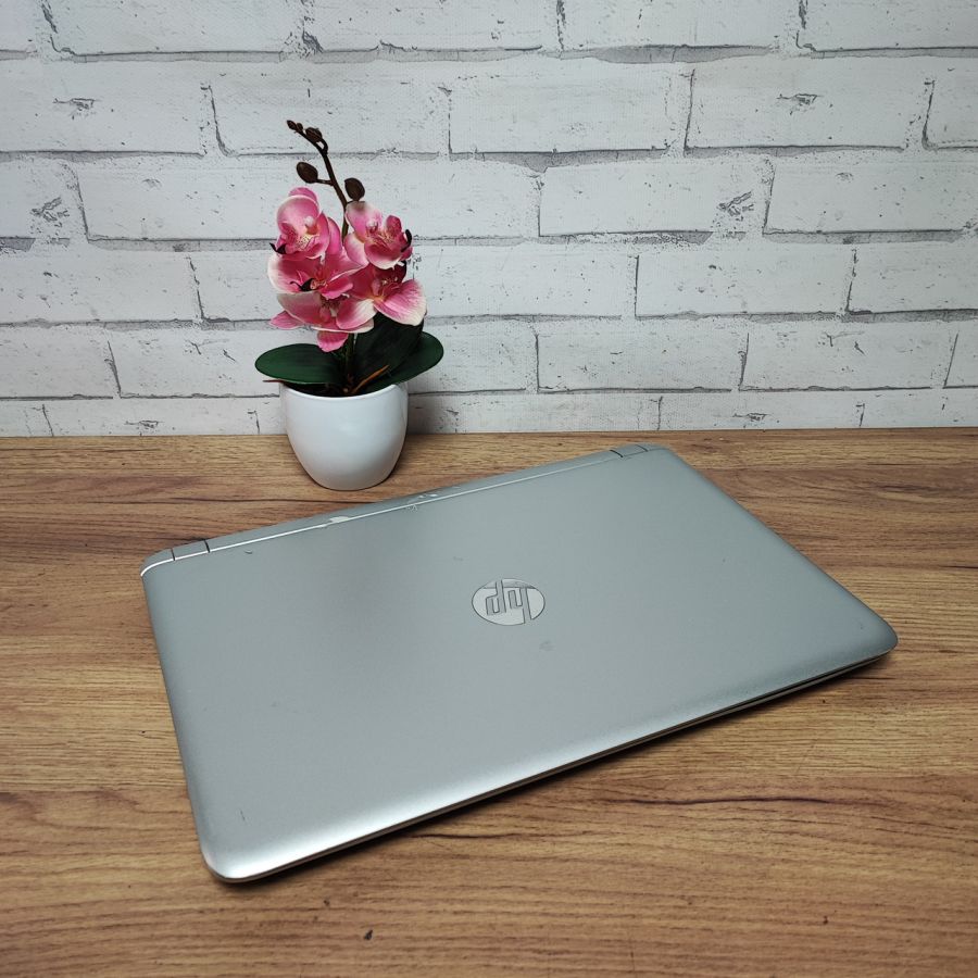 Ноутбук Б/В HP 15-AB087NO, AMD A6-6310, DDR3 8 GB, SSD 128GB, AMD Radeon R7 1Gb, 15.6"