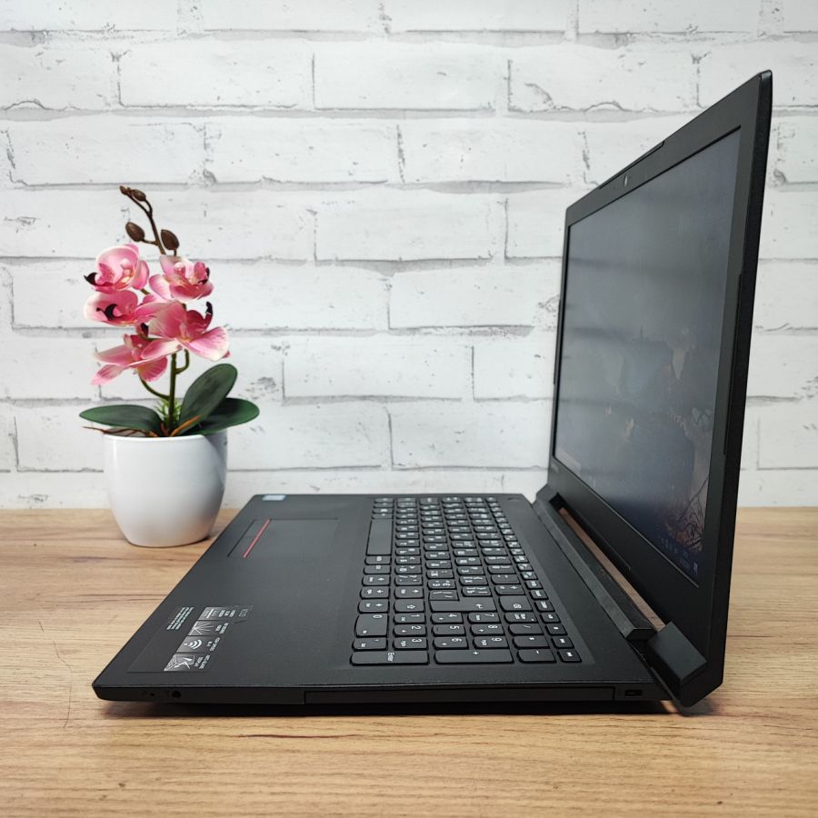 Ноутбук Б/В Lenovo V110, Intel Core i5-6200U, DDR4 8GB, SSD 128GB, 15.6" HD