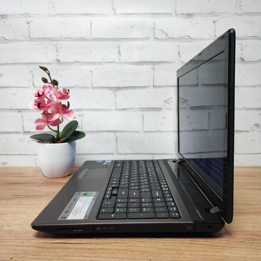 Ноутбук Б/В Acer Aspire 5750G, Intel Core i7-2630QM, DDR3 8 GB, SSD 128GB, NVIDIA GeForce 540M 2Gb, 15.6"