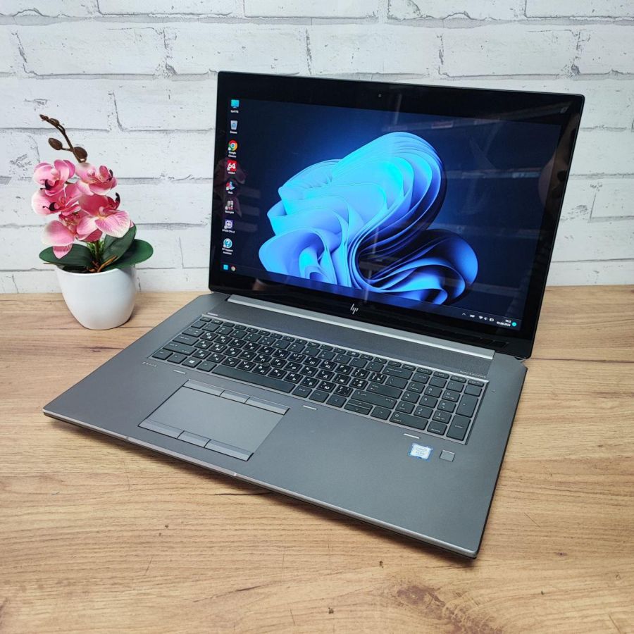 Ноутбук Б/В HP ZBook G5, Intel Xeon E-2186M, DDR4 32 GB, SSD 1TB, NVIDIA Quadro P4200 8Gb, 17" (3840x2160) Сенсор