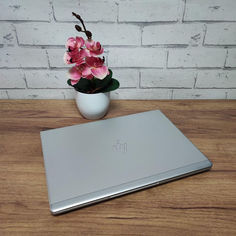 Уцінка! Ноутбук Б/В HP EliteBook 735 G6, AMD Ryzen 3 Pro Mobile 3300U, DDR4 16 GB, SSD 256GB, AMD Radeon Vega, 13" Full HD