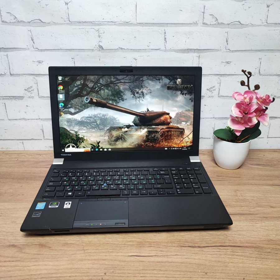 Ноутбук Б/В Toshiba Tecra W50-A-10G, Intel Core i7-4800MQ, DDR3 32 GB, SSD 256GB, NVIDIA Quadro K2100M 2Gb, 15.6" Full HD